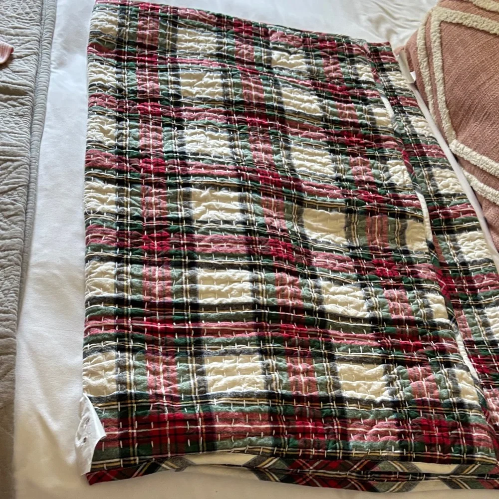 Pottery Barn King Size Pillow Covers Red and Green Plaid